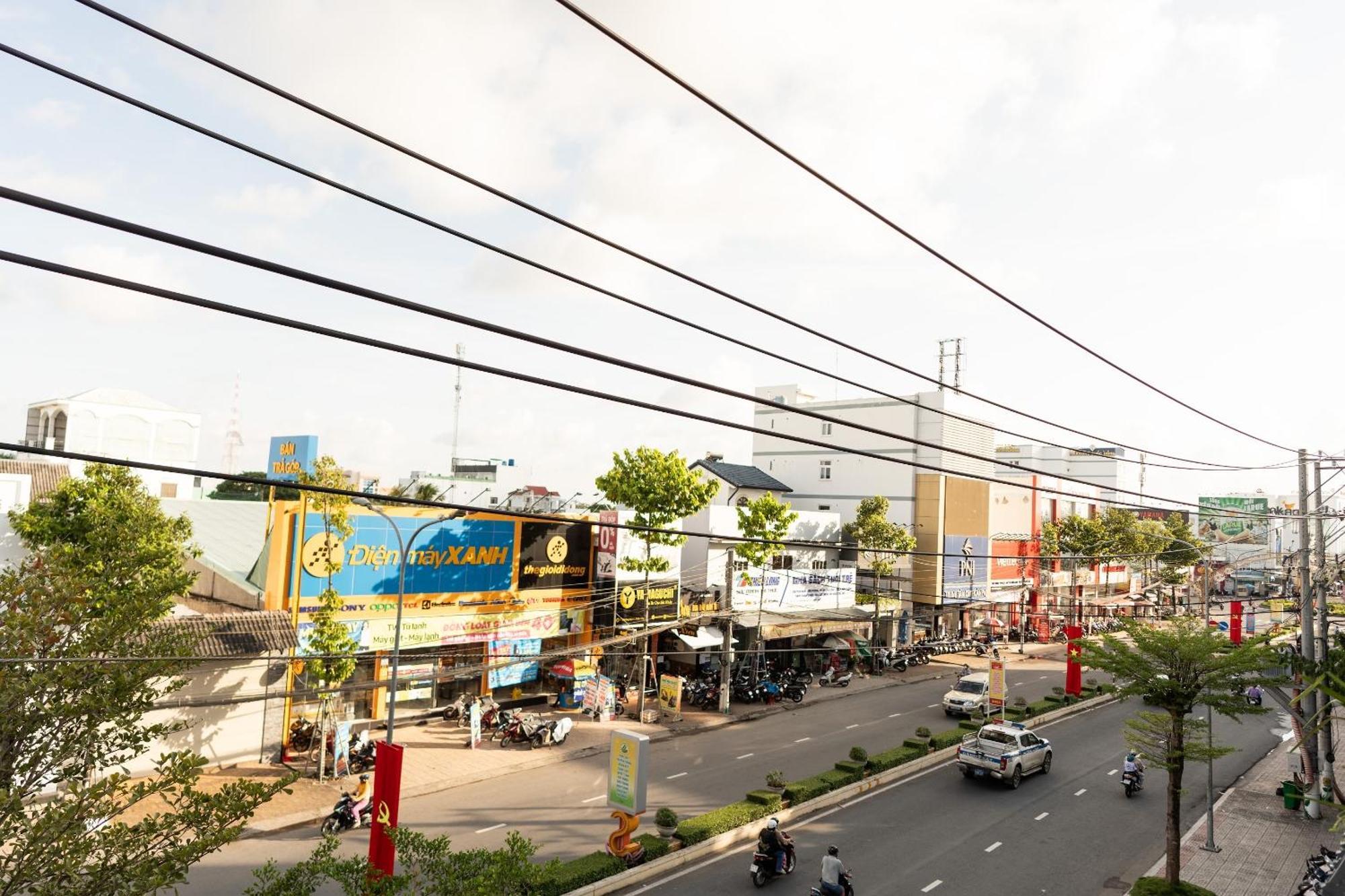 Net Viet Hotel Vincom 朔庄 外观 照片