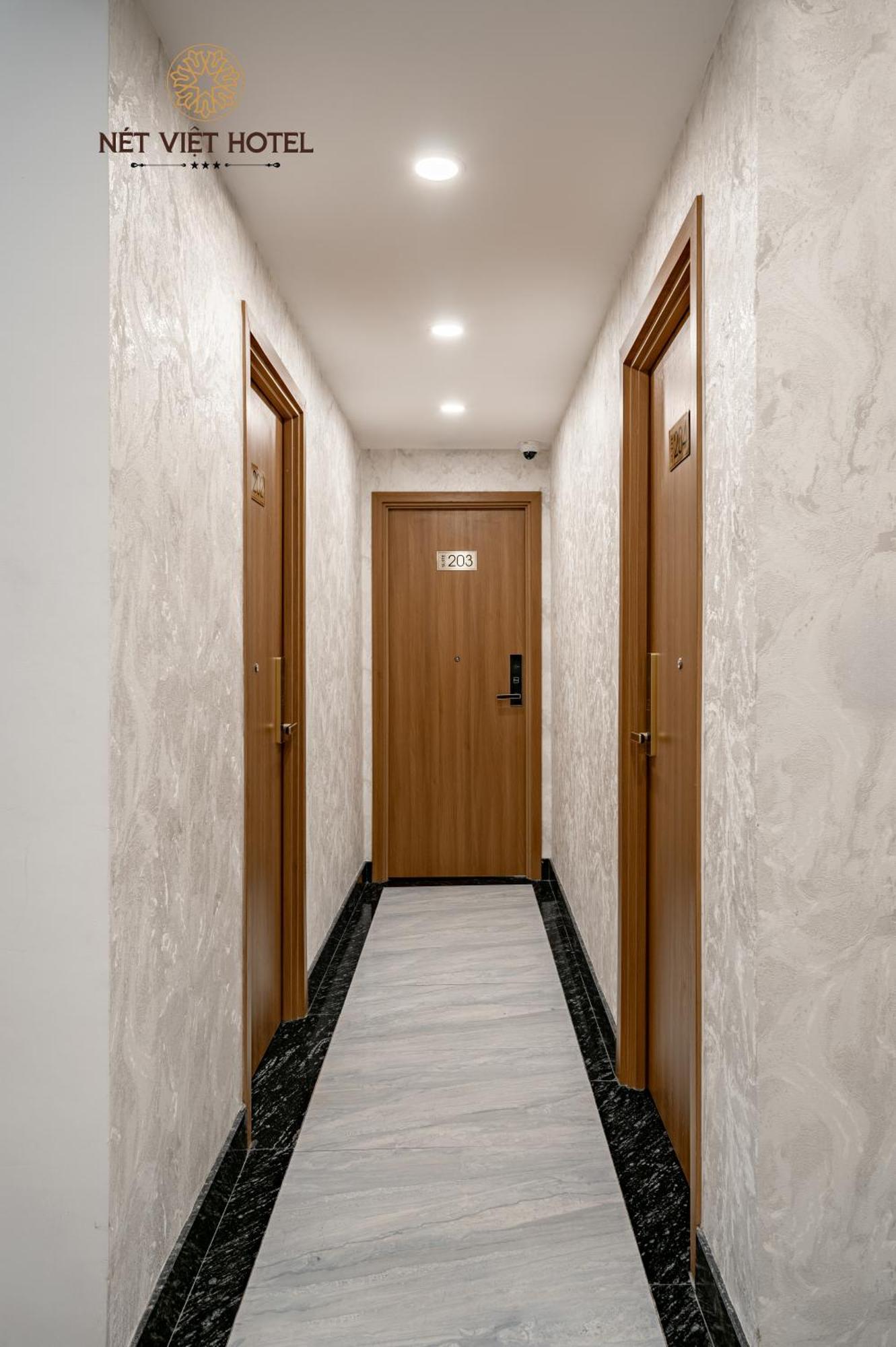 Net Viet Hotel Vincom 朔庄 外观 照片